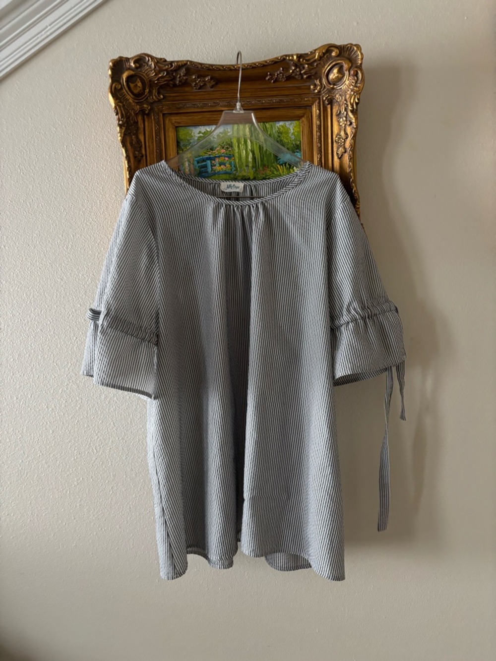Women’s Striped Tunic w/ Tie Sleeves - Grey/White